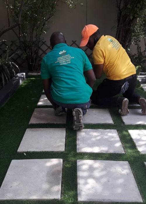 Garden Maintenance | Instant Lawns | Lawn Care | Rubble & Refuse Removal