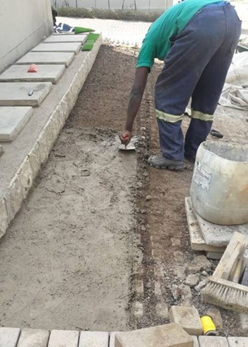 Garden Maintenance | Instant Lawns | Lawn Care | Rubble & Refuse Removal